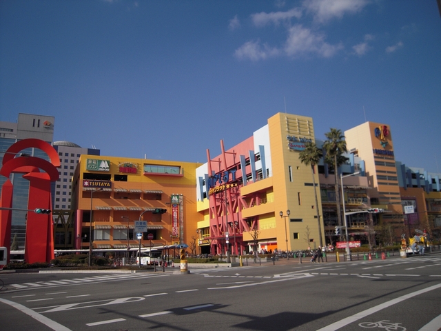 スーパー　PLAT PLAT（スーパー）まで221m