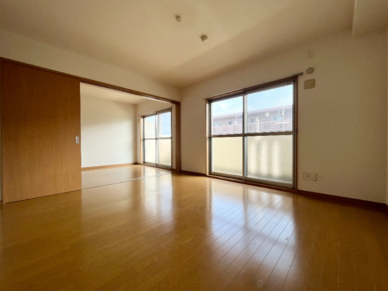 居室・リビング　別号室イメージ