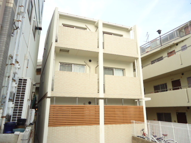 建物外観　オシャレな外観ですね。