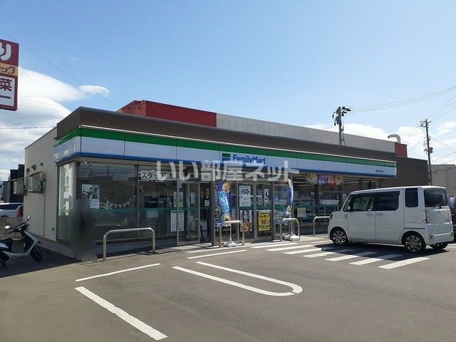 コンビニ　ファミリーマート 浪打銀座店（コンビニ）まで411m