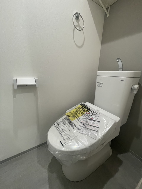 トイレ　～一人の時間も大切にっ～