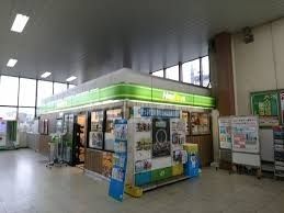 コンビニ　ニューデイズミニ船橋法典1号（コンビニ）まで380m