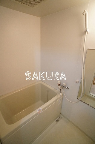 バス・シャワールーム　清潔感のある快適バスルーム♪