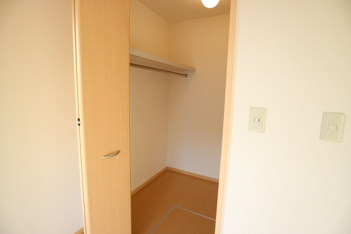 収納　ウォークインクローゼット