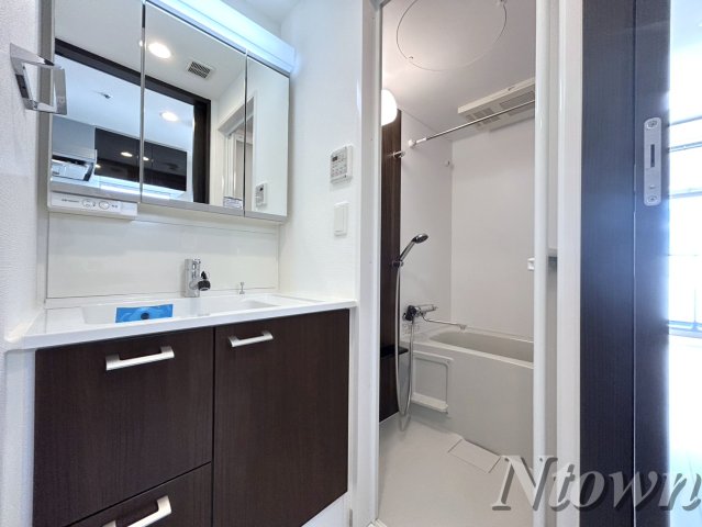 洗面設備　洗面所です