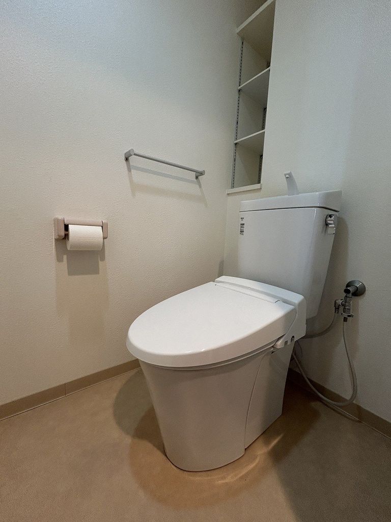 トイレ　トイレ