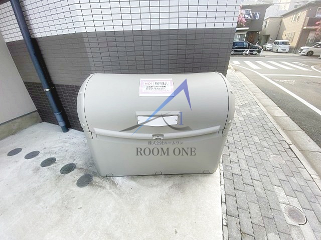 その他共有部分　敷地内ゴミ置き場です。