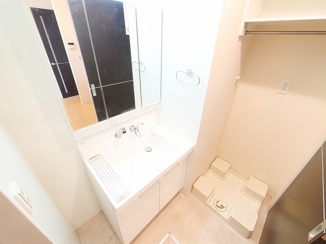 洗面設備　使いやすい洗面所です