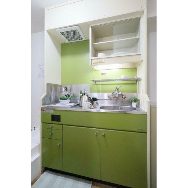 キッチン　家具・小物はイメージです