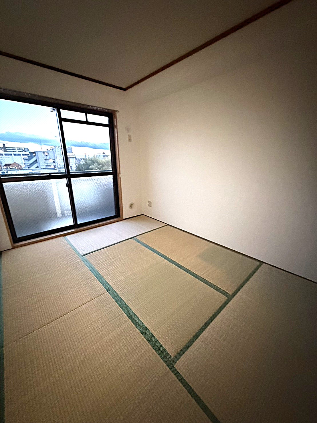 居室・リビング　６帖和室