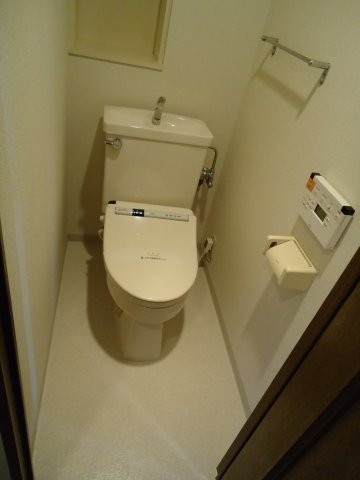 トイレ　別部屋参考写真です