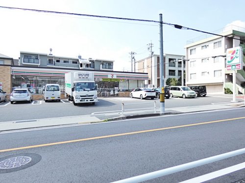 コンビニ　セブン‐イレブン 名古屋一社４丁目店（コンビニ）まで165m