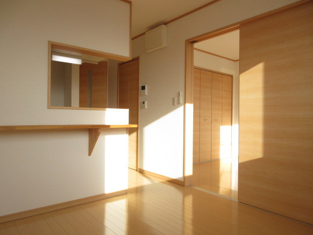 居室・リビング　ＬＫＤ８．４帖