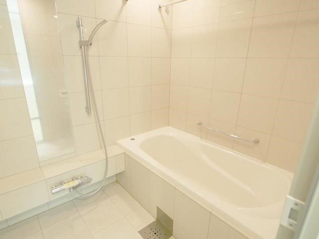 バス・シャワールーム　別部屋参考写真