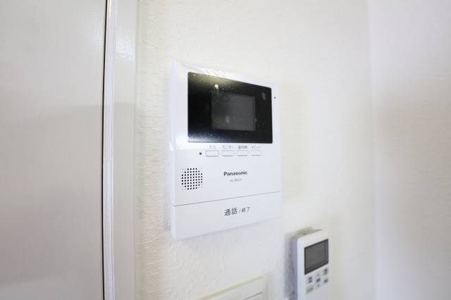 セキュリティ　１０２号室の内装写真参照