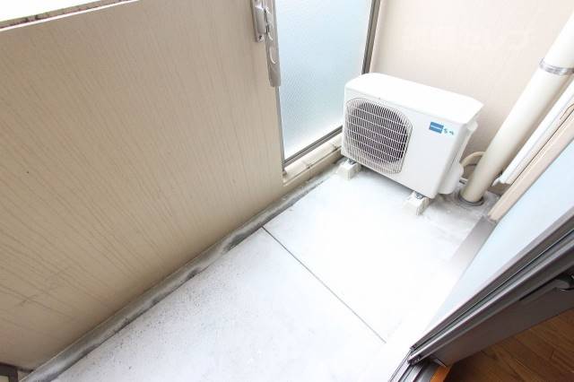 バルコニー　奥行きのあるベランダ。