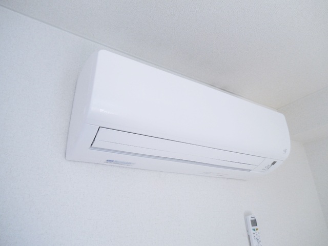 その他設備　エアコンはリビングも含むすべての居室についています！