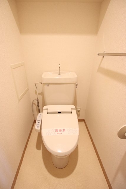 トイレ　バストイレ別です◎