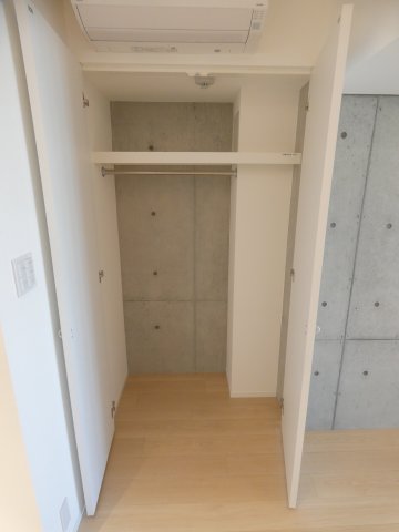 収納　クローゼット