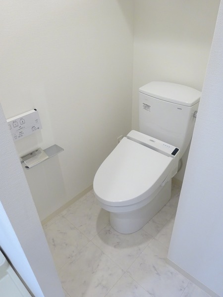 トイレ　シンプルで使いやすいトイレです