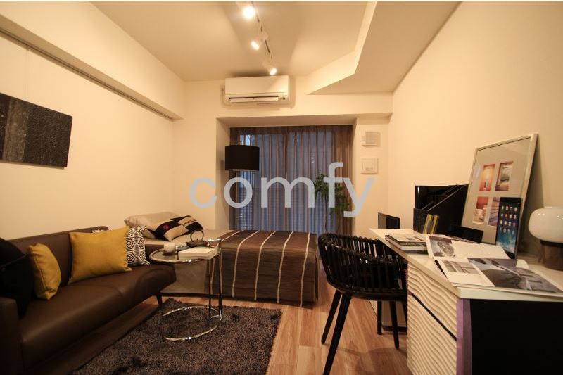 居室・リビング　南西向きの居室