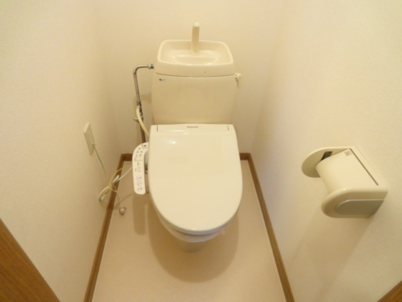 トイレ　図面と現状に相違がある場合には現状を優先