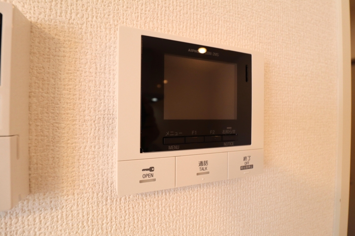 セキュリティ　TVモニターフォン付き