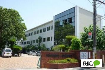 中学校　和歌山県立桐蔭中学校（中学校）まで637m