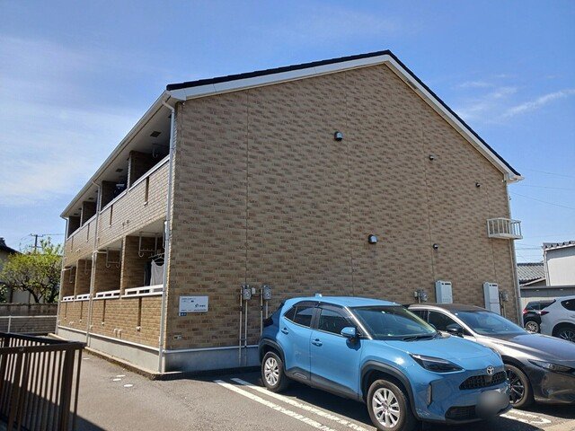 建物外観　落ち着いた雰囲気の外観です