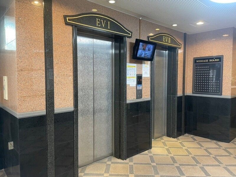 エントランス　エントランス