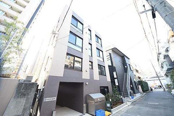 エントランス　ゆとりのあるエントランスです