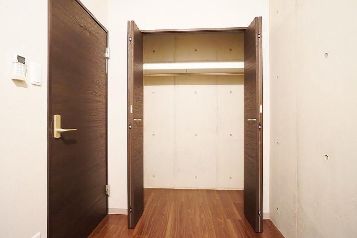 収納　別タイプ部屋　参考写真です