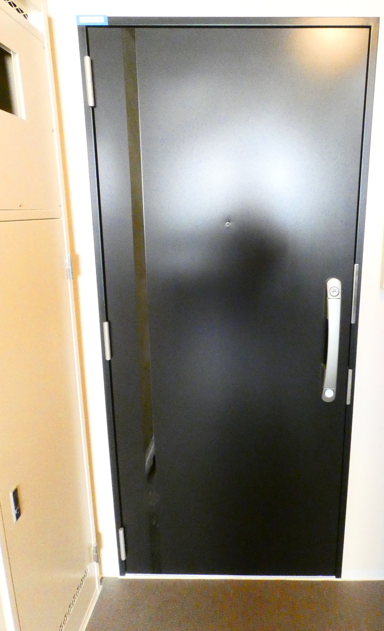 玄関　他部屋参考写真