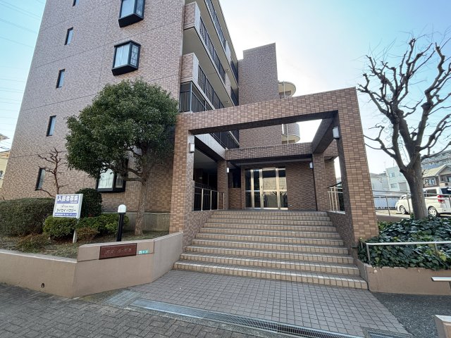 エントランス　毎日通るエントランスはこのようになっています