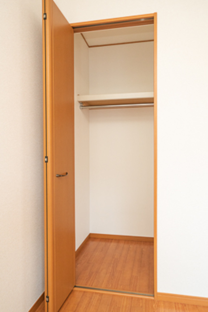 収納　参考写真（同物件別部屋）
