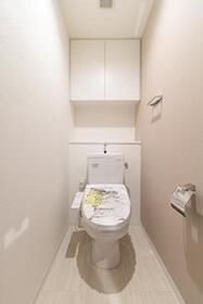 トイレ　落ち着いたトイレです