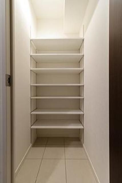 その他　きれいな玄関です
