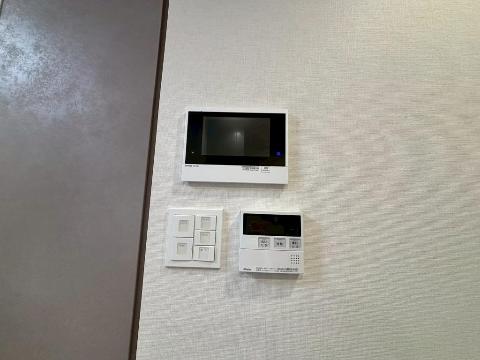 セキュリティ　カメラ付インターホン（イメージ）