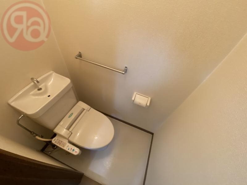 トイレ　シンプルで使いやすいトイレです