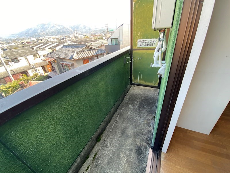 バルコニー　写真は改装前