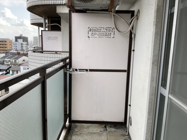 バルコニー