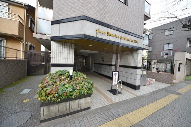 エントランス　★お問い合わせはタウンハウジングまで★