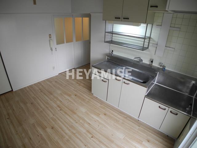 キッチン　※同物件別部屋の写真でございます※現況を優先します※