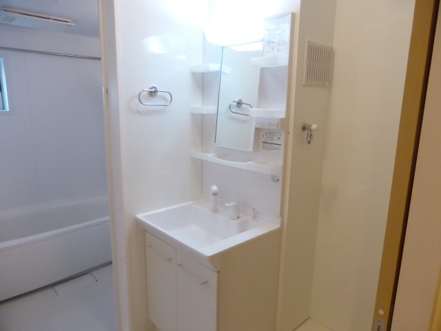洗面設備　同物件別部屋