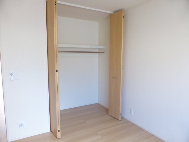 収納　同物件別部屋
