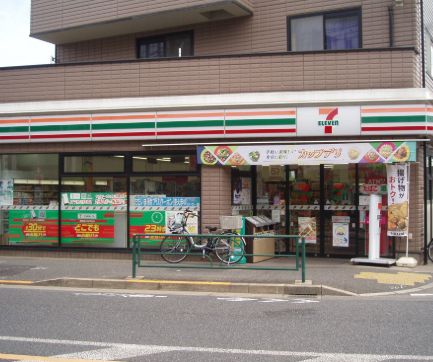 コンビニ　セブンイレブン 杉並成田東1丁目店（コンビニ）まで166m