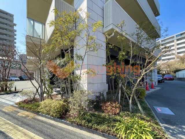 建物外観　落ち着いた雰囲気の外観です