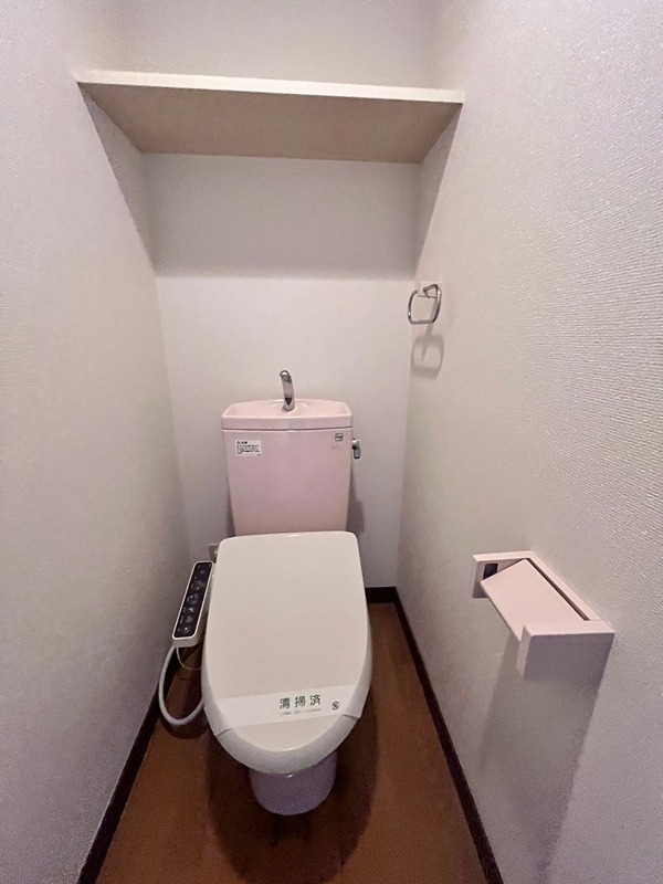 トイレ　別部屋参考