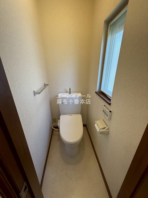 トイレ　参考写真