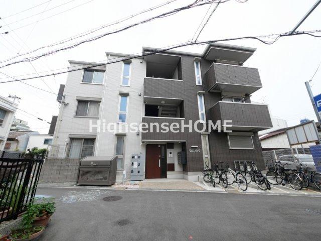 建物外観　外観は落ち着いています